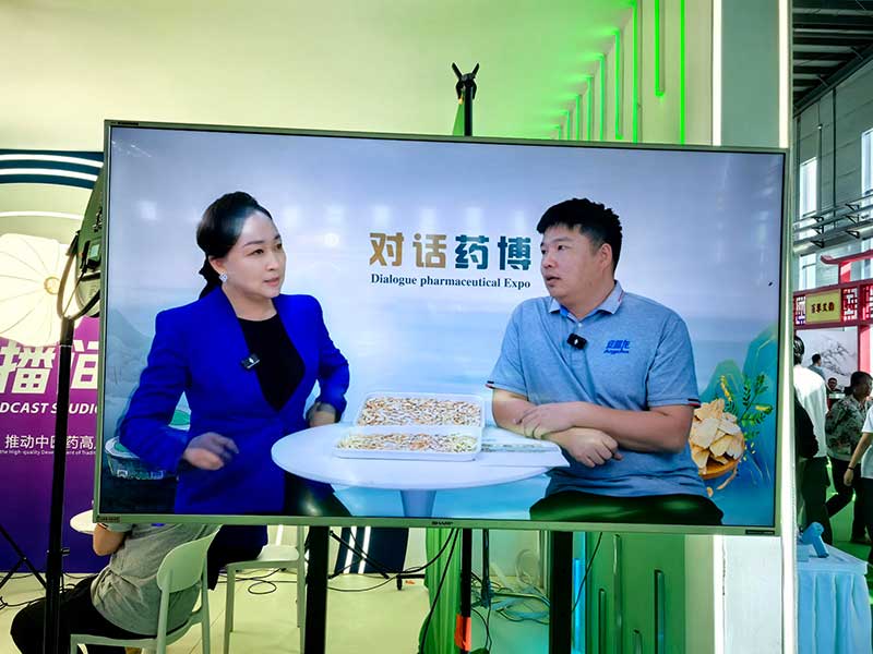 Angelon presenta en la feria TCM Expo su revolucionaria clasificadora de la serie T con inteligencia artificial.